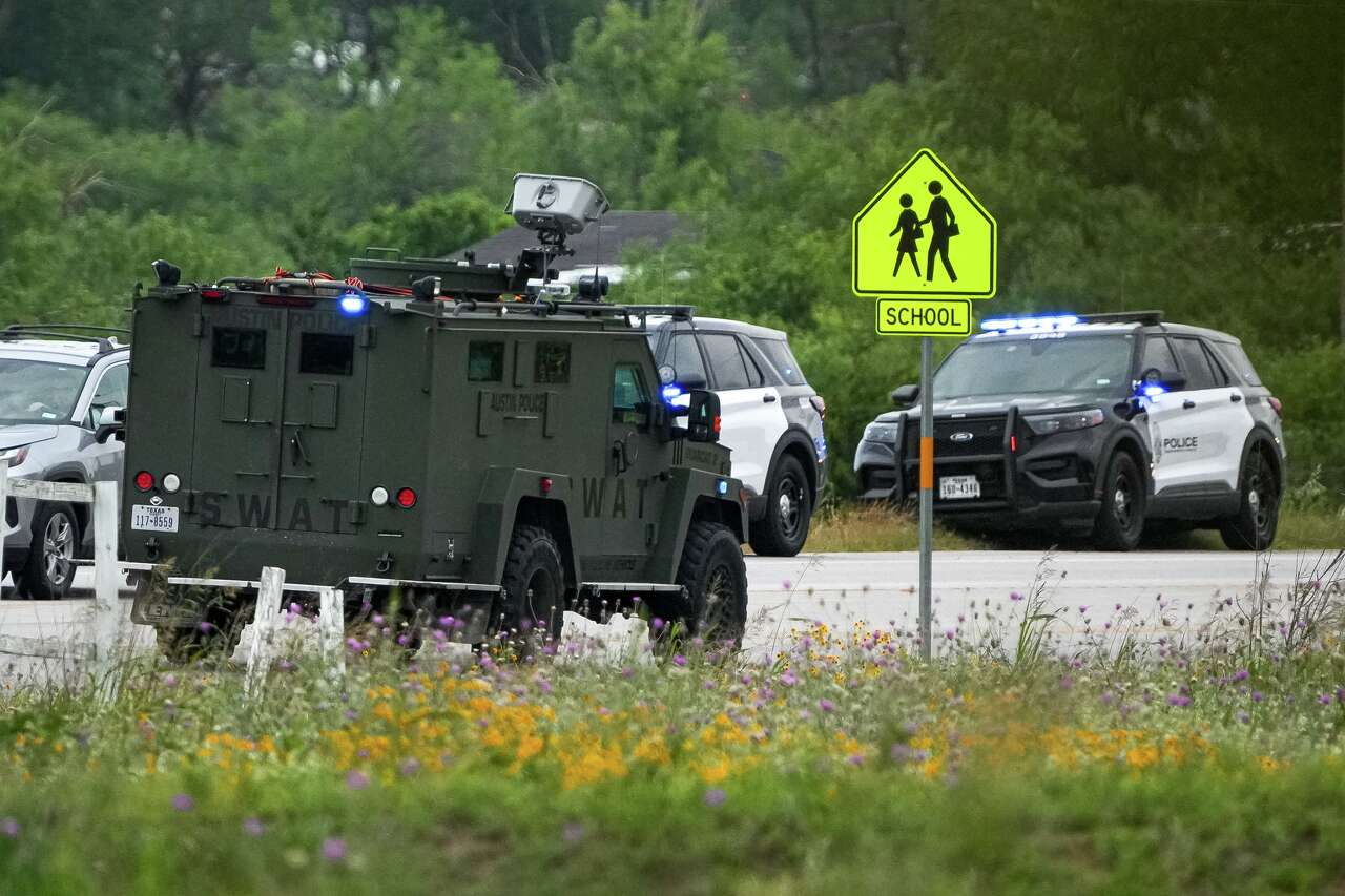 Austin police investigate 12 shootings tied to weekend spree across ...