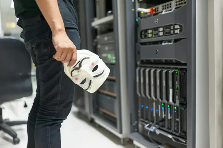 La vulnerabilidad NGINX CVE-2026-42945 ya es explotada activamente en ...