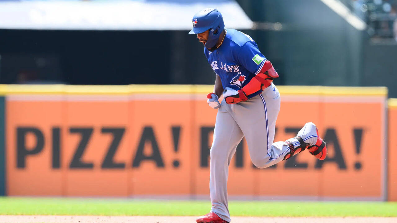 Guerrero's home run supports Gausman's strong performance in Blue Jays ...