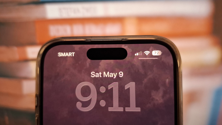 What that line under the battery icon on your iPhone lock screen is for