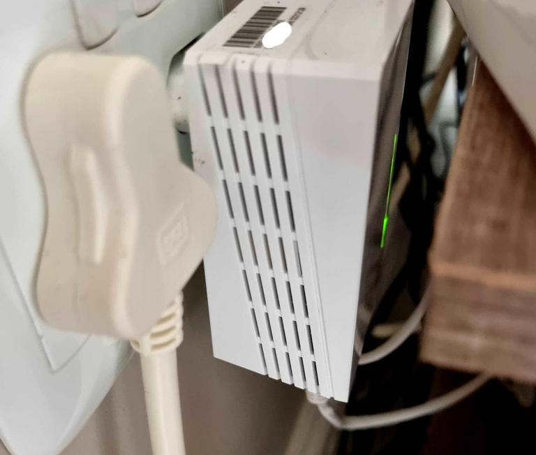Powerline adapters solve Ethernet's biggest problem for $60