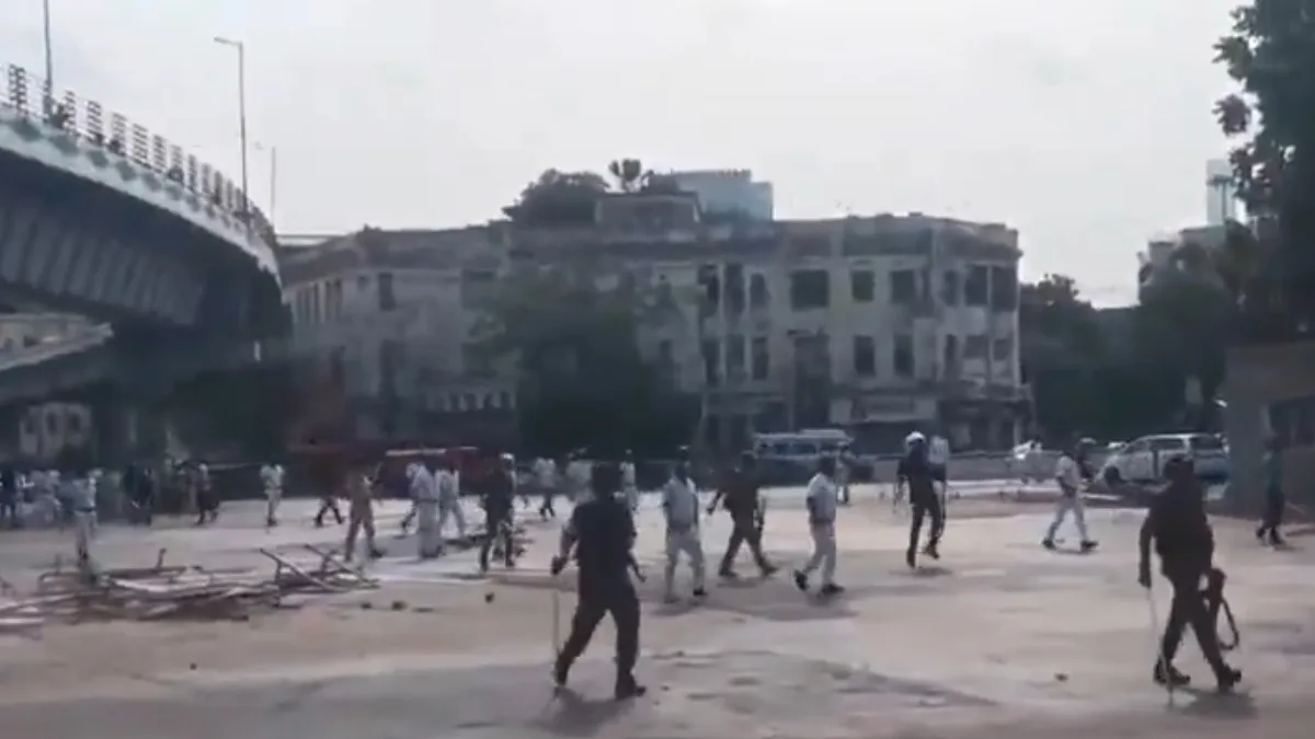 Situation remains tense in Kolkata’s Park Circus following stone ...