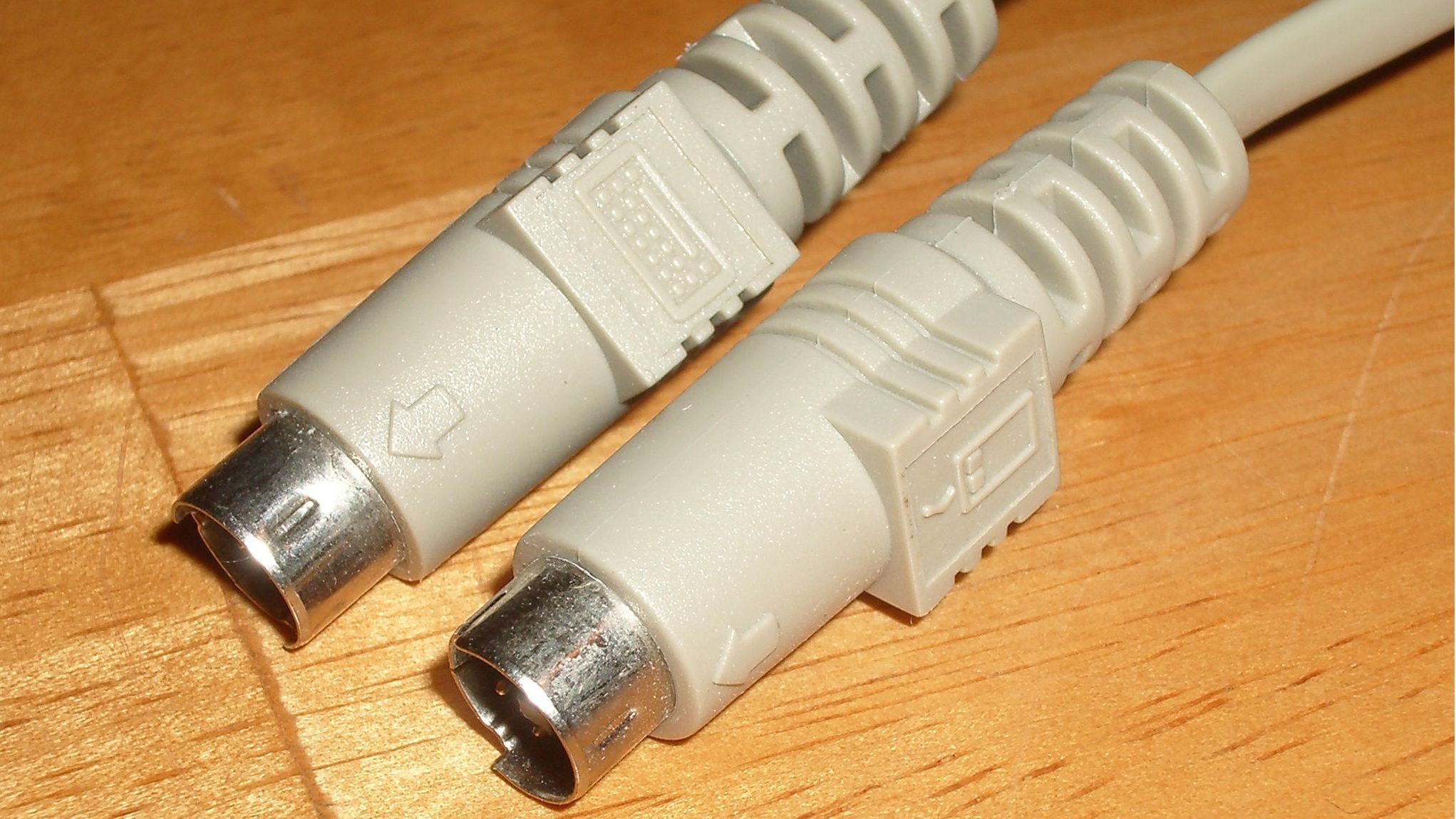 The forgotten PC ports that completely embarrass modern USB