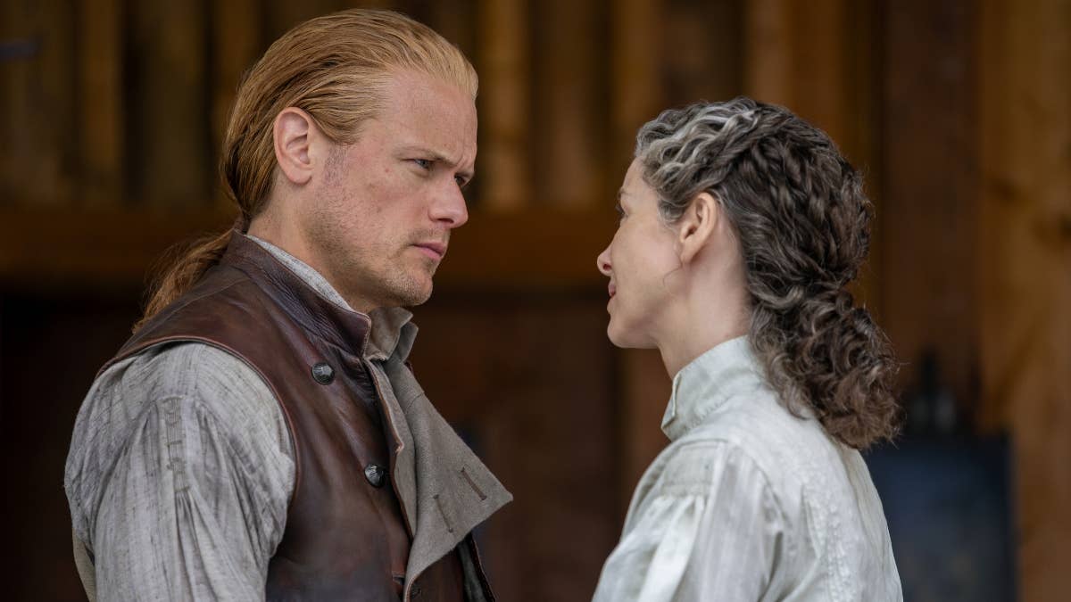 Why 'Outlander' Showrunner Refuses to Explain That Jamie and Claire Ending