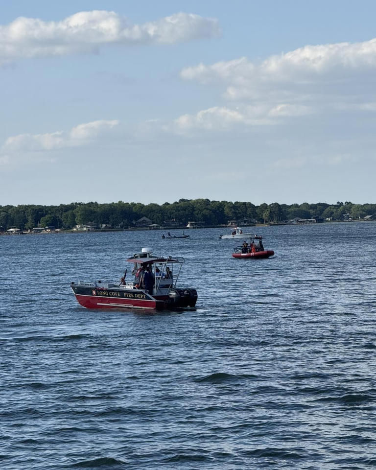 Body of 22-year-old kayaker recovered from Cedar Creek Lake