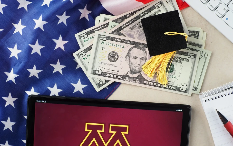 Minnesota higher ed bill passes but leaves $131M aid gap