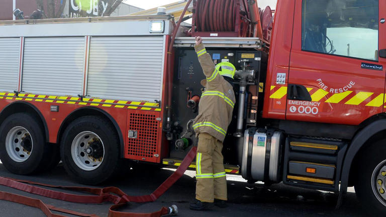Neighbour’s rescue attempt amid fatal fire