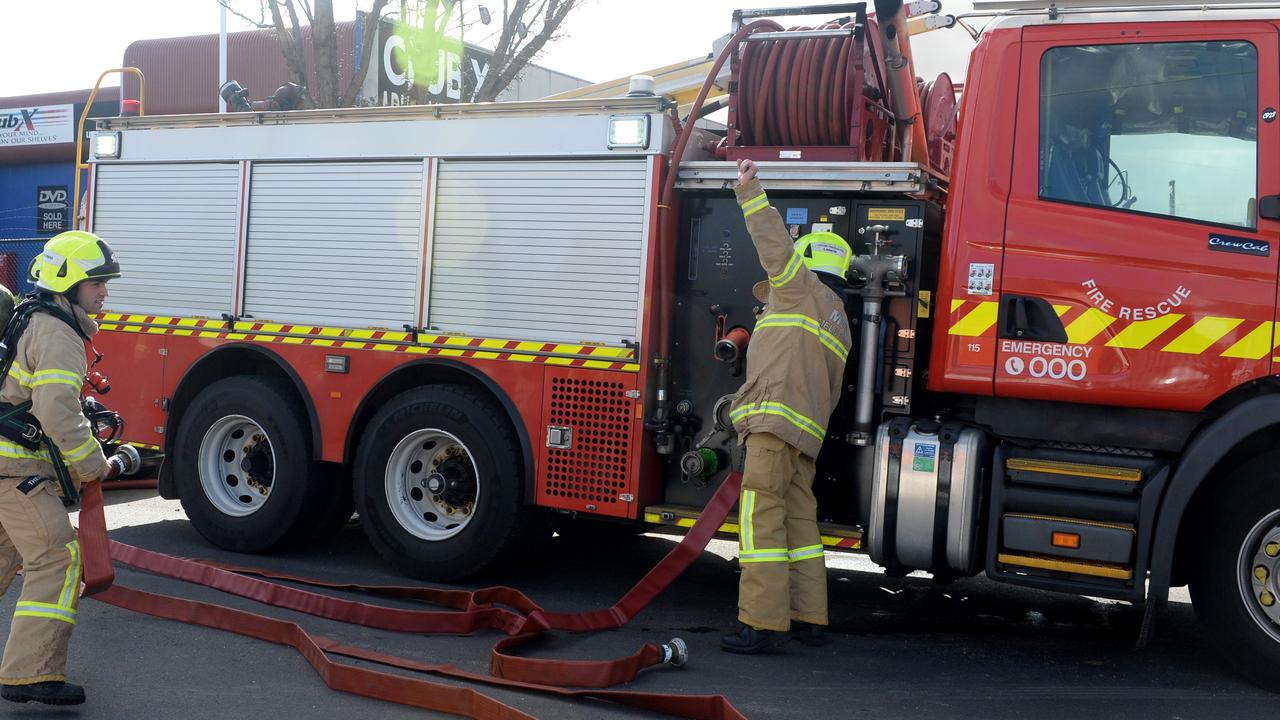 Neighbour’s rescue attempt amid fatal fire