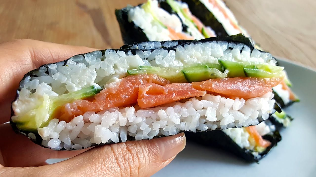 Easy smoked salmon rice wrap: Perfect breakfast sushi!