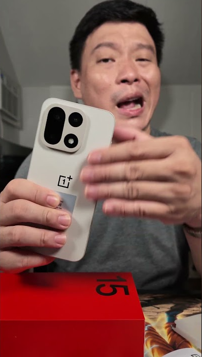 OnePlus 15 unboxing experience first look at the next-gen flagship!