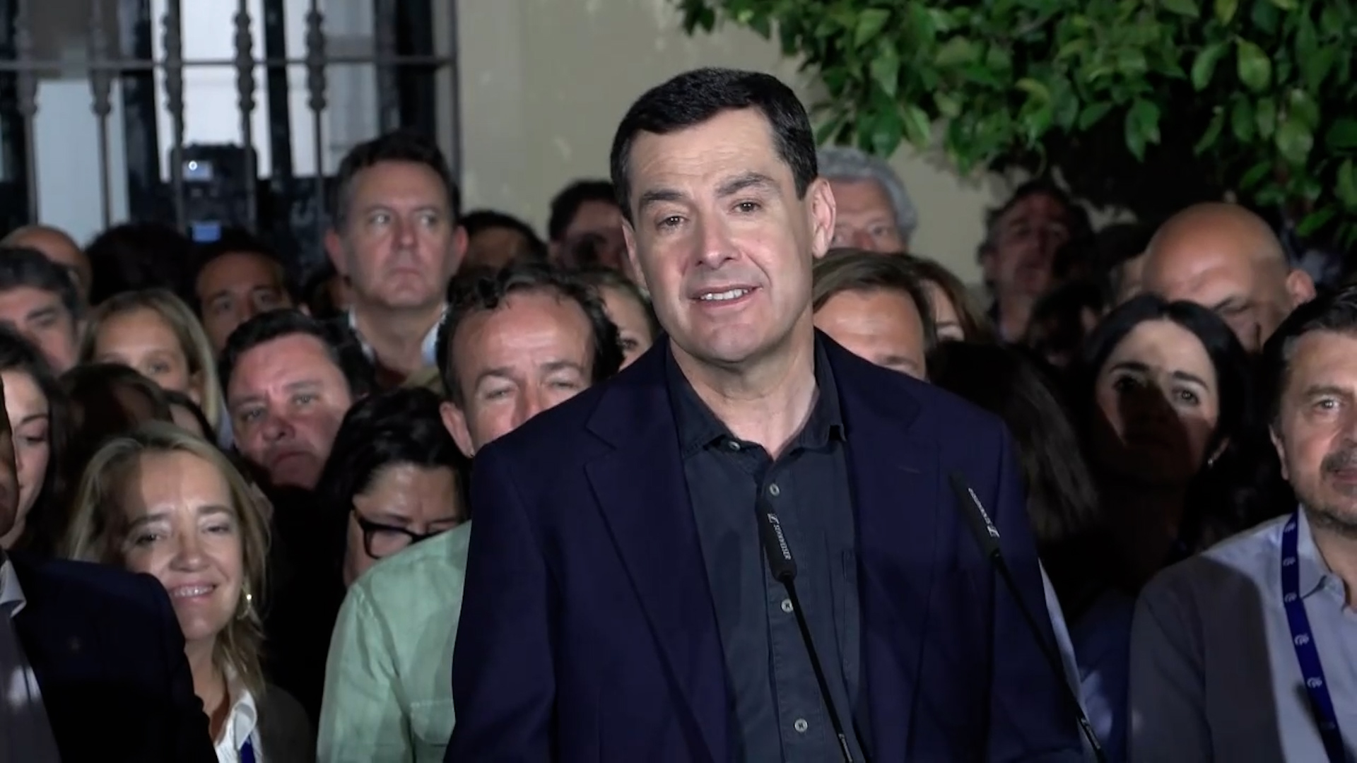 El PP de Juanma Moreno también tendrá que pactar con Vox en Andalucía ...