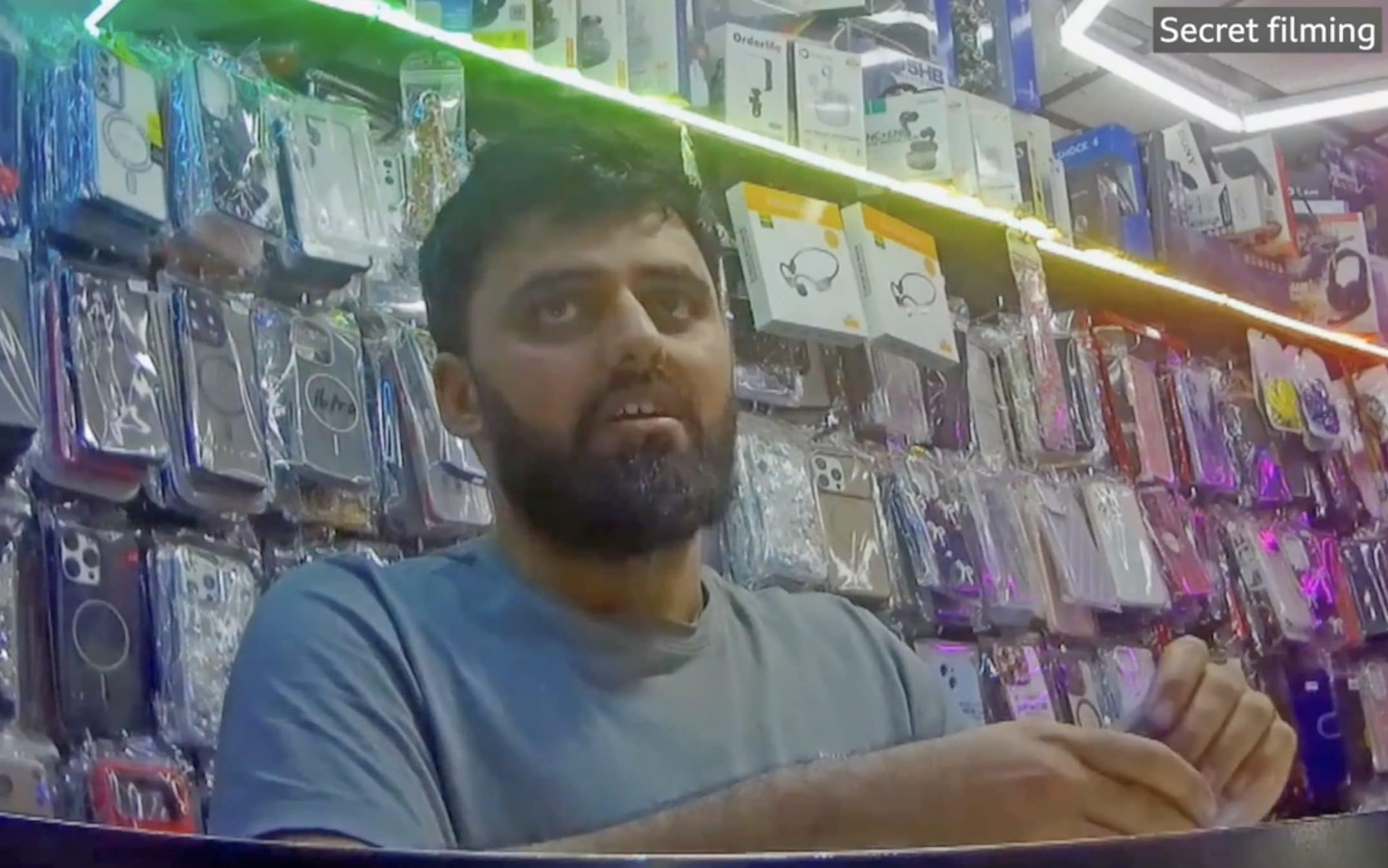 Cash for crossings can be paid by friends of potential immigrants in UK high-street shops - BBC