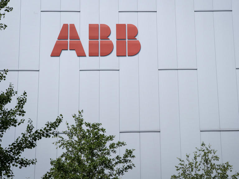 ABB fournira des systèmes de propulsion à la Marine espagnole