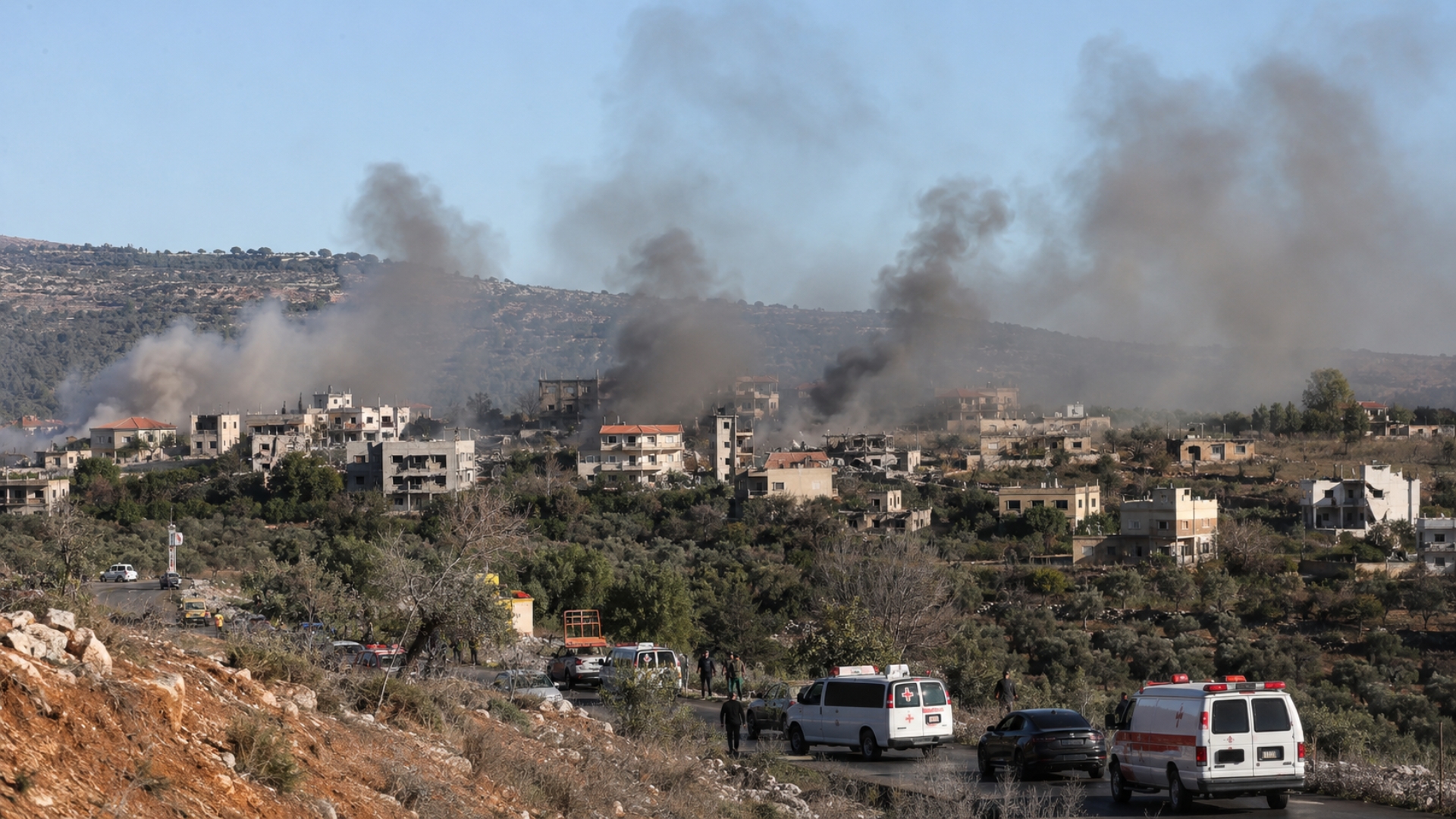 Israel bombs southern Lebanon despite ceasefire extension
