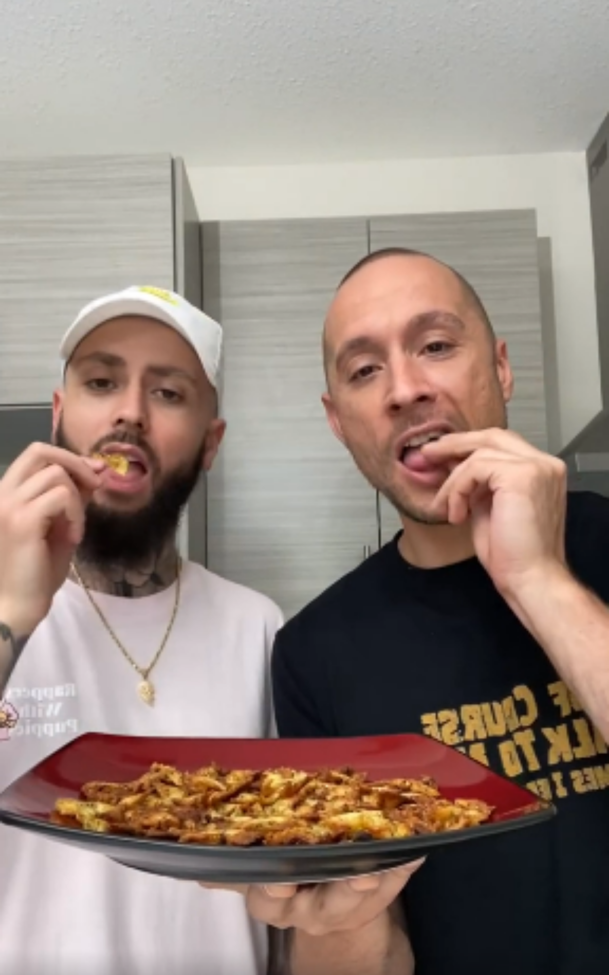 Crispy pasta chips with simple ingredients