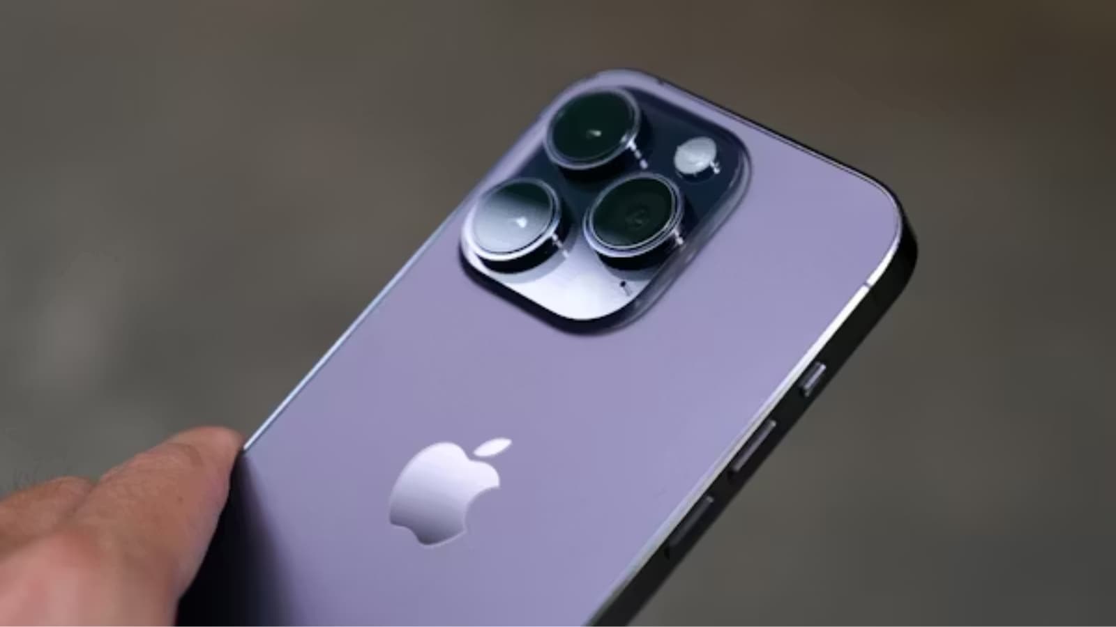 Cdiscount marque un tournant : le prix de cet iPhone 14 Pro est une ...