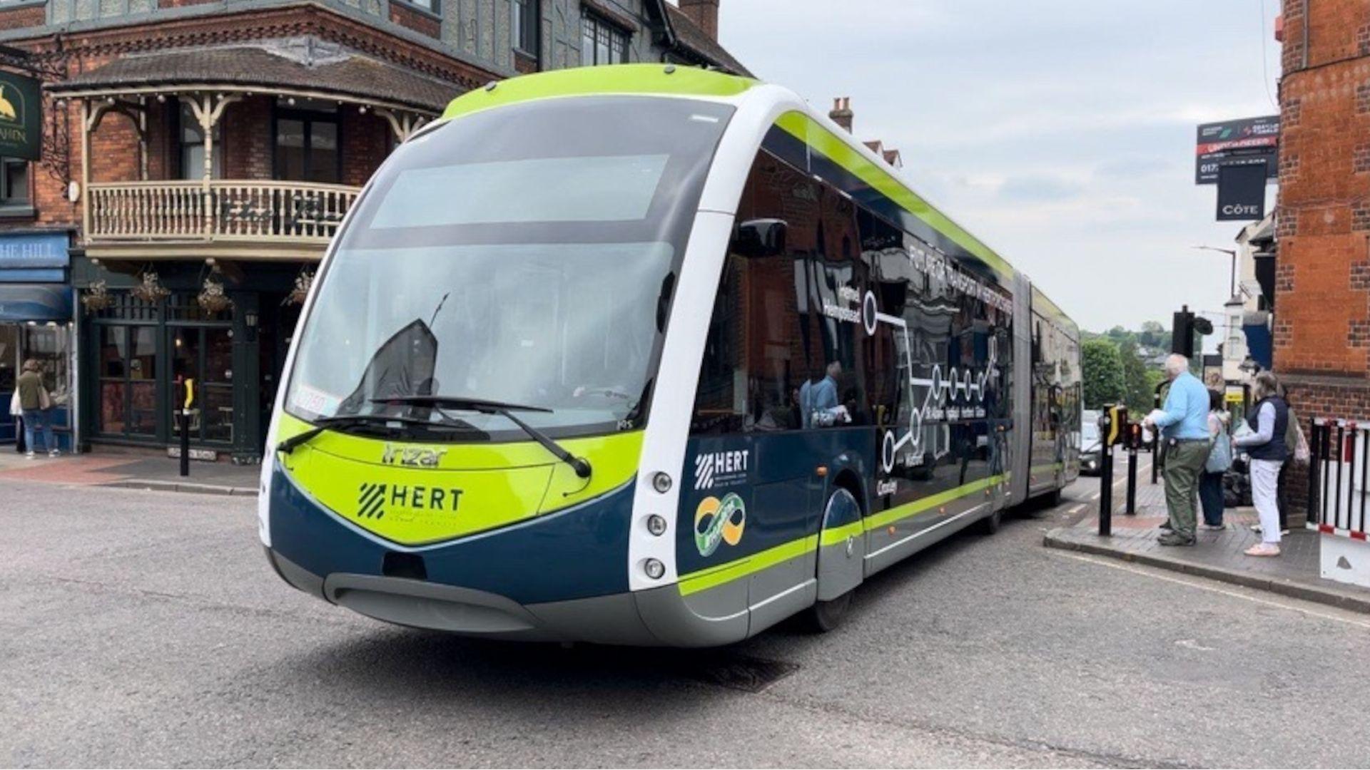 'Trackless tram' could link two counties