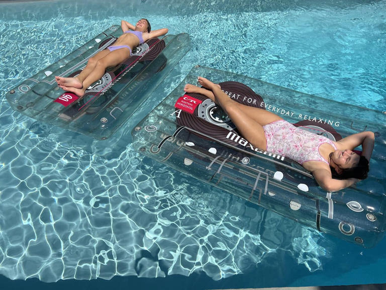 Pool Floats to Cool Down in This Summer