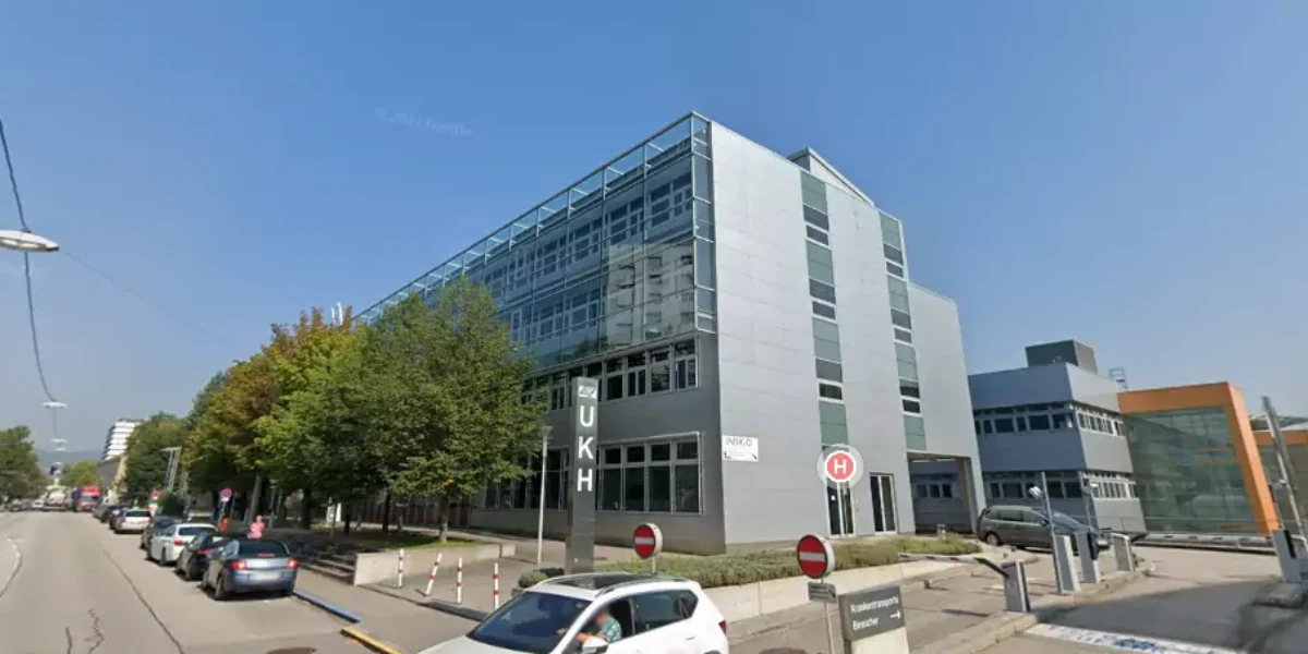 Schwerer Arbeitsunfall in Linz-Land: Stapler überrollt Fuß von Arbeiter