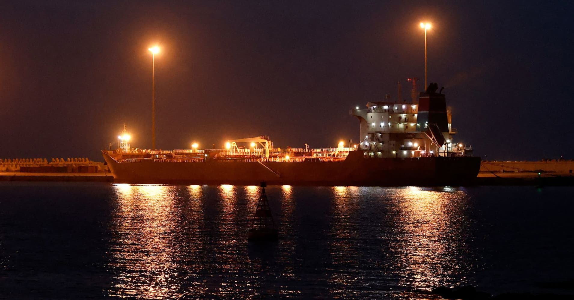Oil prices fall after Iran media report that US proposed temporary oil sanctions waiver