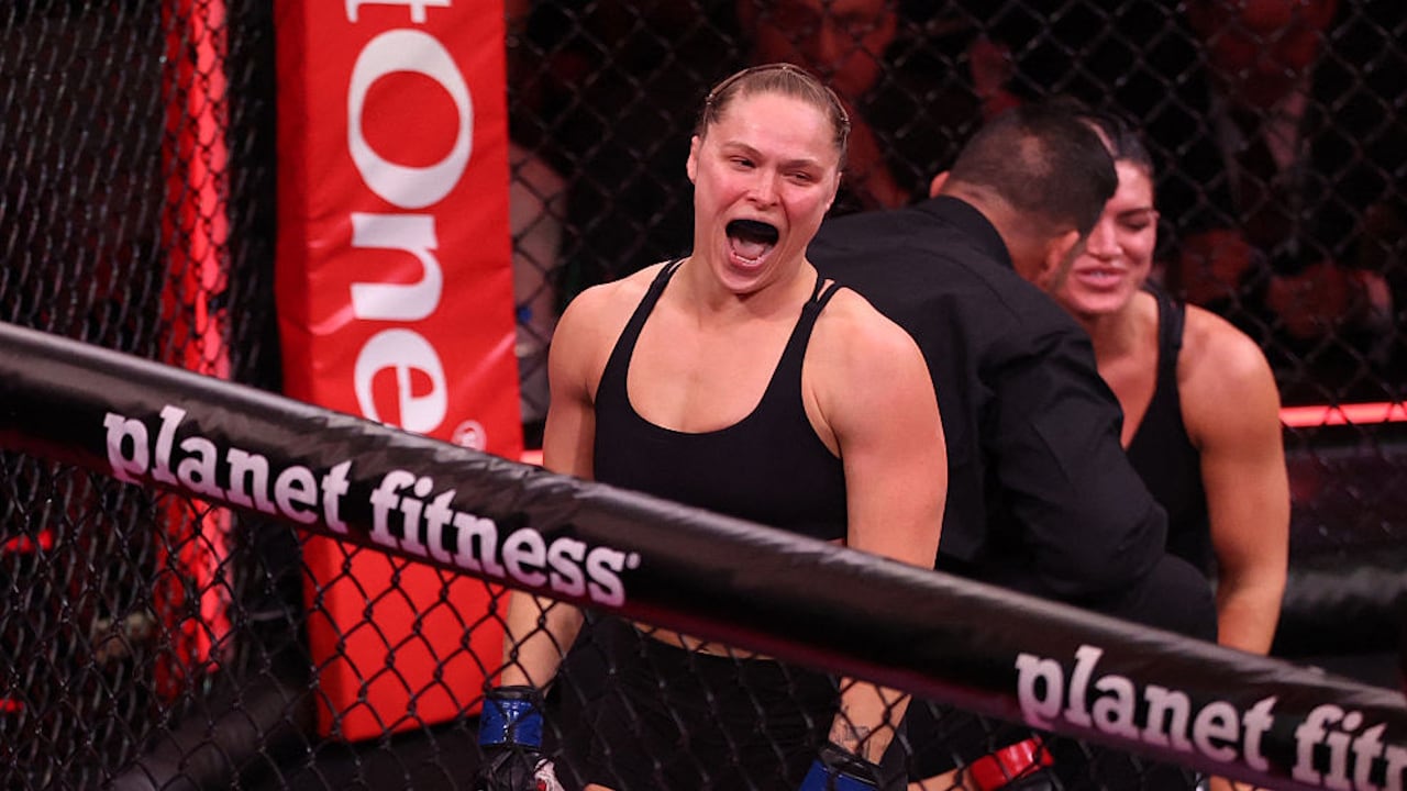 Ronda Rousey wins MMA comeback bout in 17 seconds