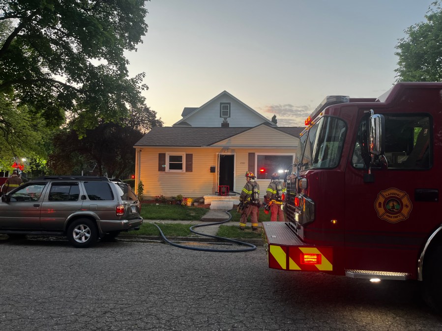 Lansing firefighters respond to early morning house fire