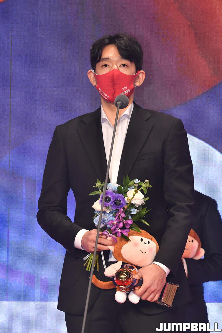 ‘8시즌 연속 PO 진출은 자부심’ 차바위 “열심히, 후회없이 뛰었다”