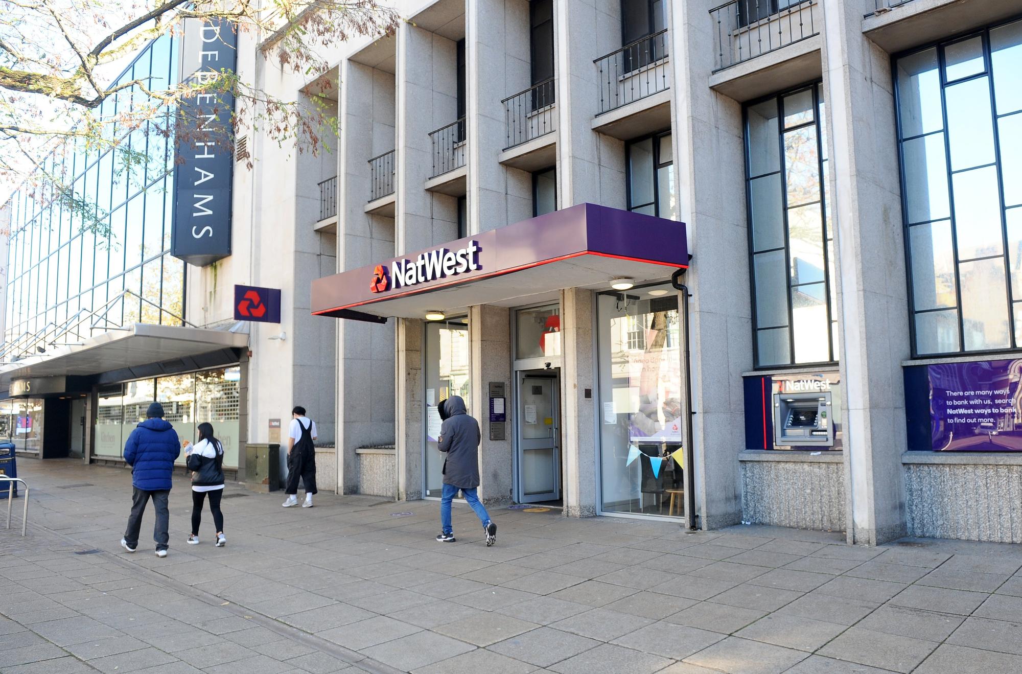 Man due in court over bomb hoax that led to Portsmouth bank evacuation