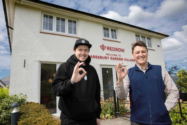 Housebuilder donates £1,500 to men’s mental health charity in Warrington