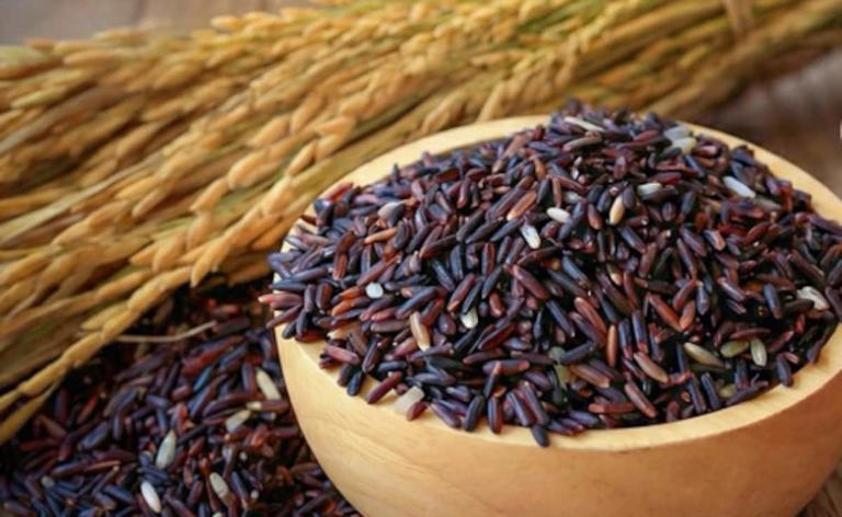 Is purple rice a 'superfood'? Health benefits explained