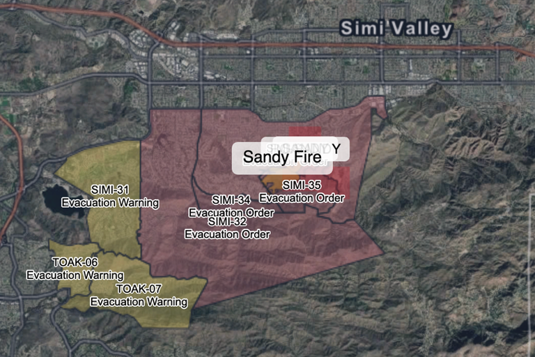 Massive Simi Valley fire scorches 184 acres as residents forced to evacuate