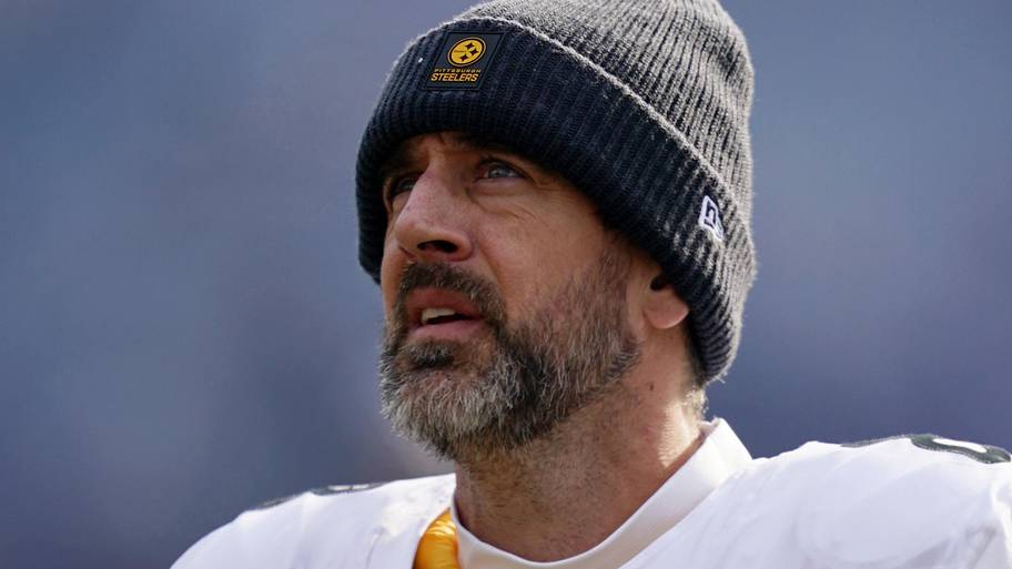 Former Steelers nemesis took a shot at Aaron Rodgers