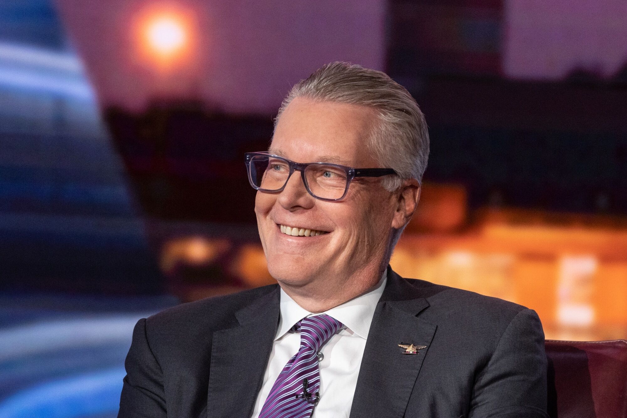 Delta CEO says Amazon's tech, pricing beats out Musk's Starlink