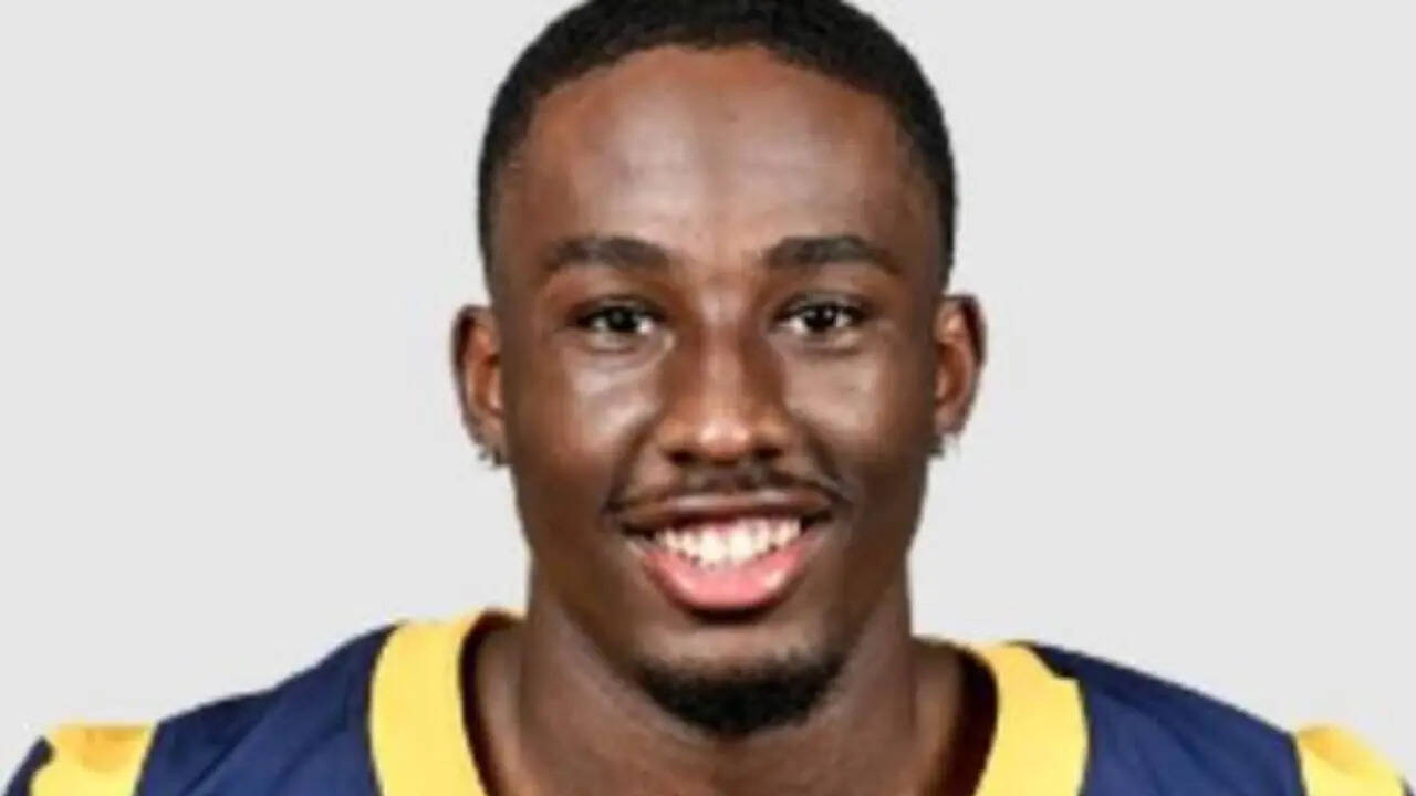 Sam Houston State football player William Davis dies at 22 just months ...