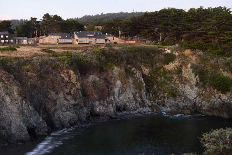 Why the most beautiful restaurant job in California keeps losing its chef