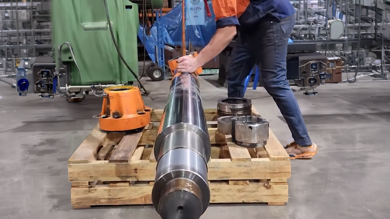 Removing a stubborn hydraulic nut
