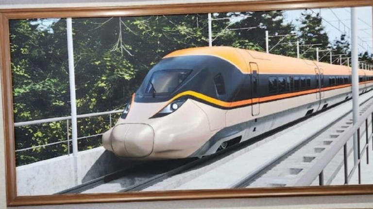 Bullet train | భారత మొదటి బుల్లెట్ ట్రైన్ ఫస్ట్ లుక్ విడుదల.. ముంబై ...