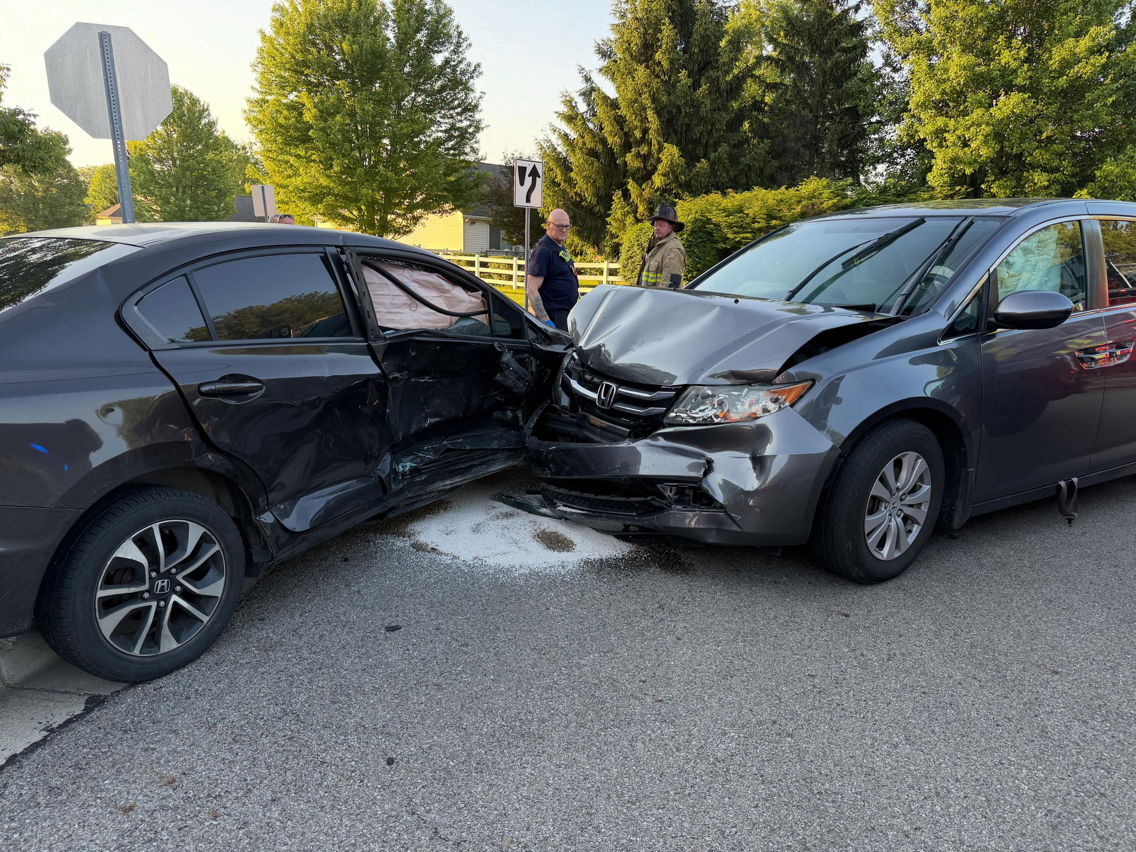 1 hospitalized after 2-vehicle crash in Miamisburg