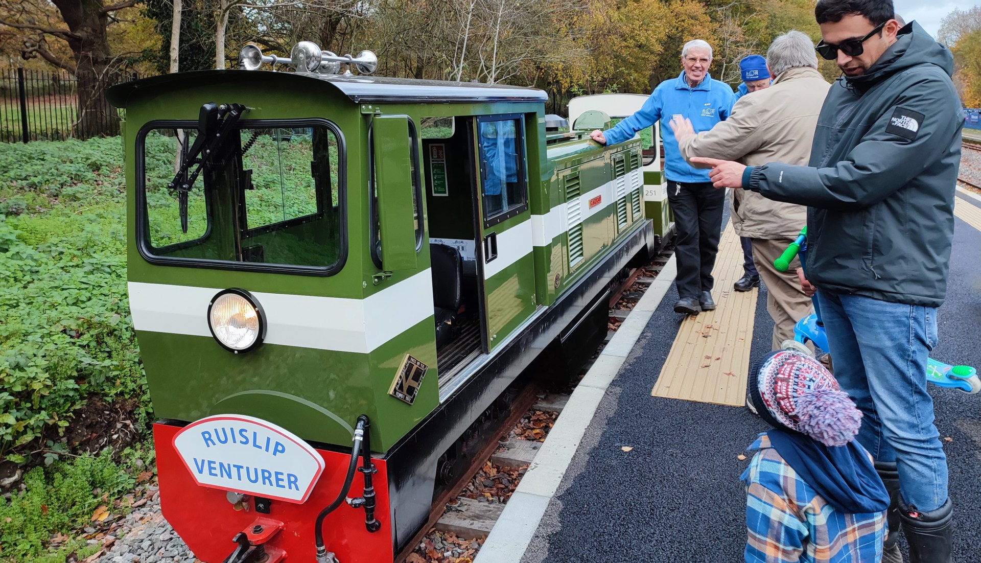 Londoners are just discovering 'perfect' little £3.50 train ride at ...