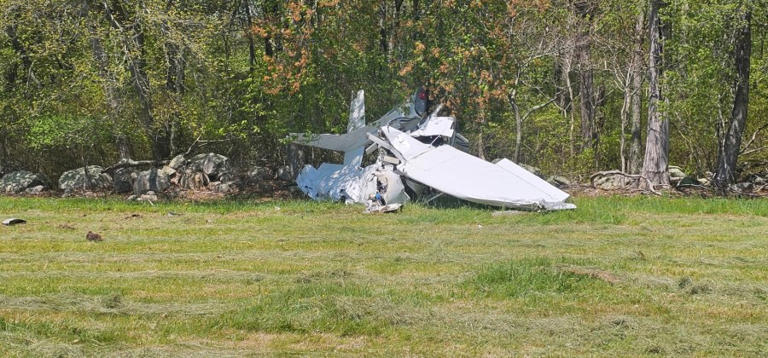 Pilot dead after plane crash near Westerly Airport