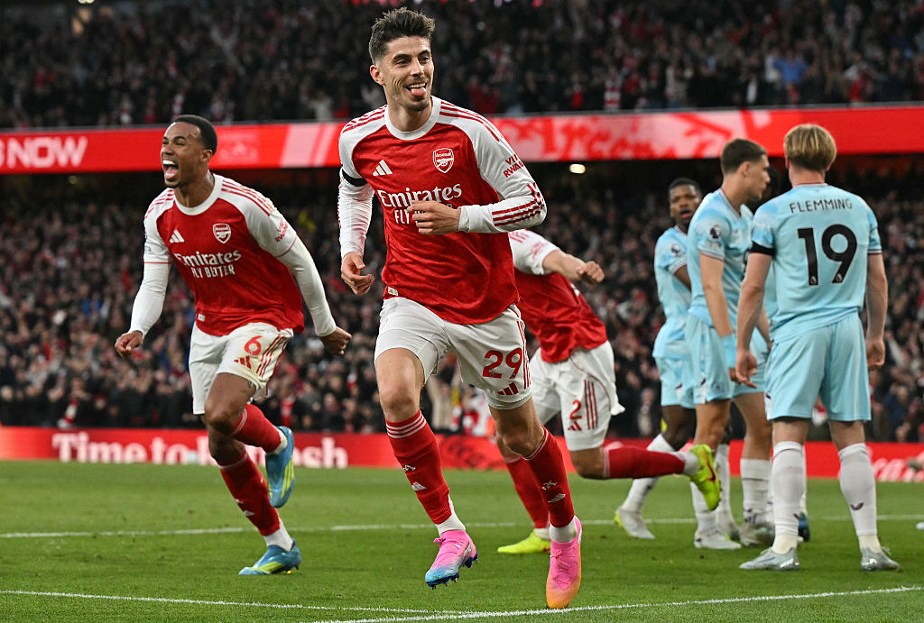 Arsenal even closer to the title after edging past Burnley