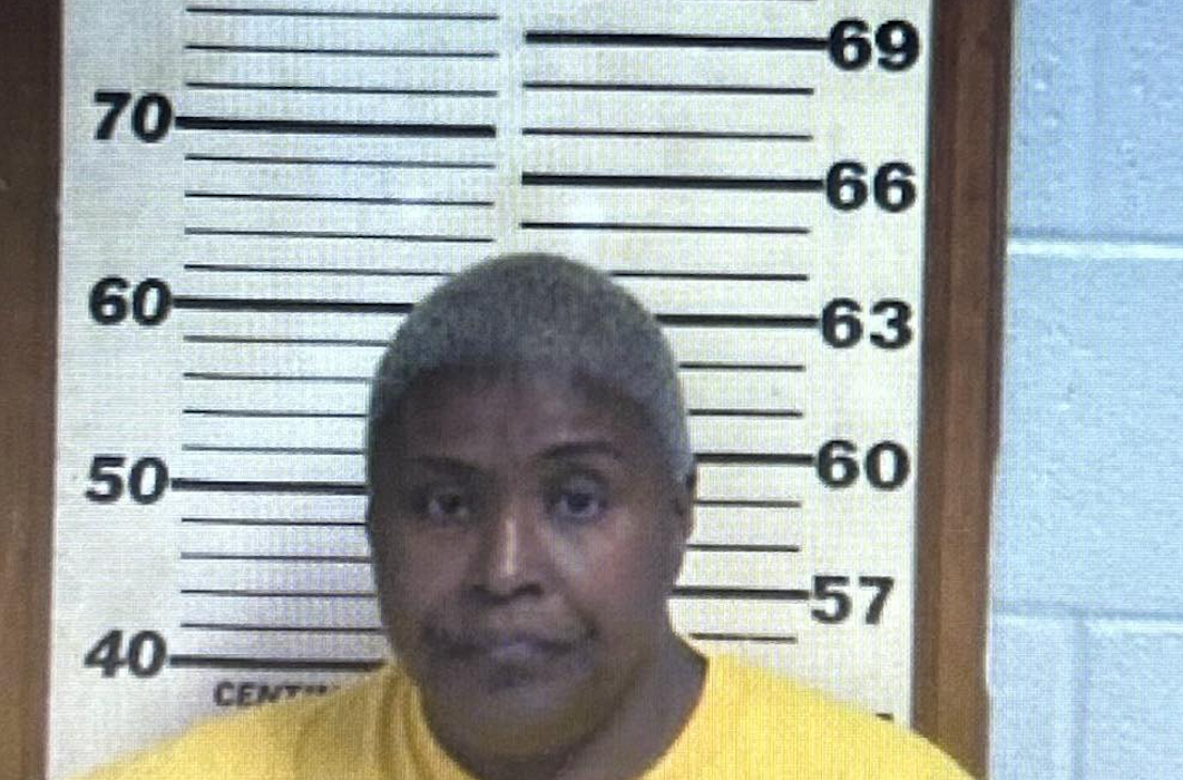 Five arrested after fight breaks out at Tennessee school graduation