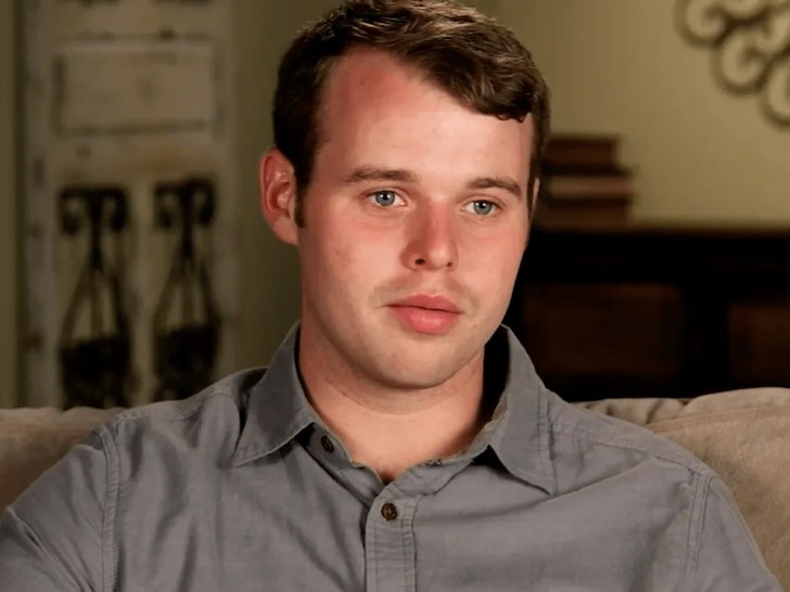 Joseph Duggar asks court to let him see his kids