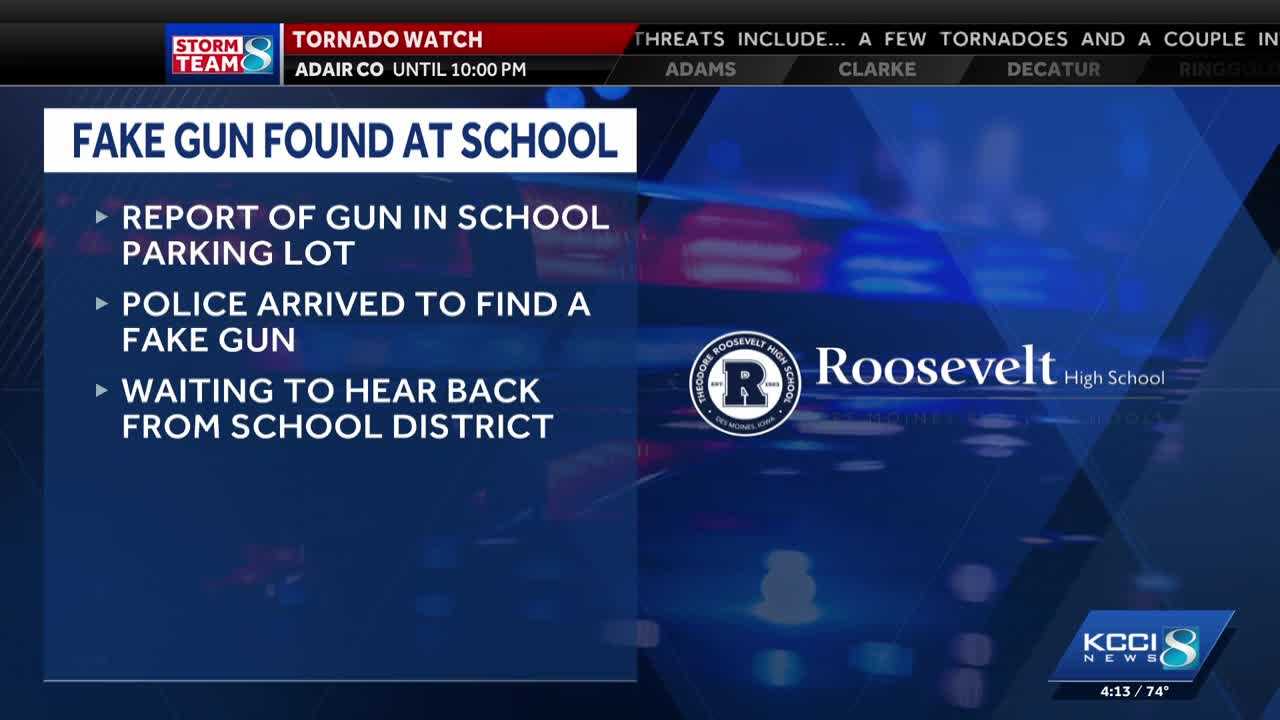 Des Moines police: Student found with fake gun at Roosevelt High School