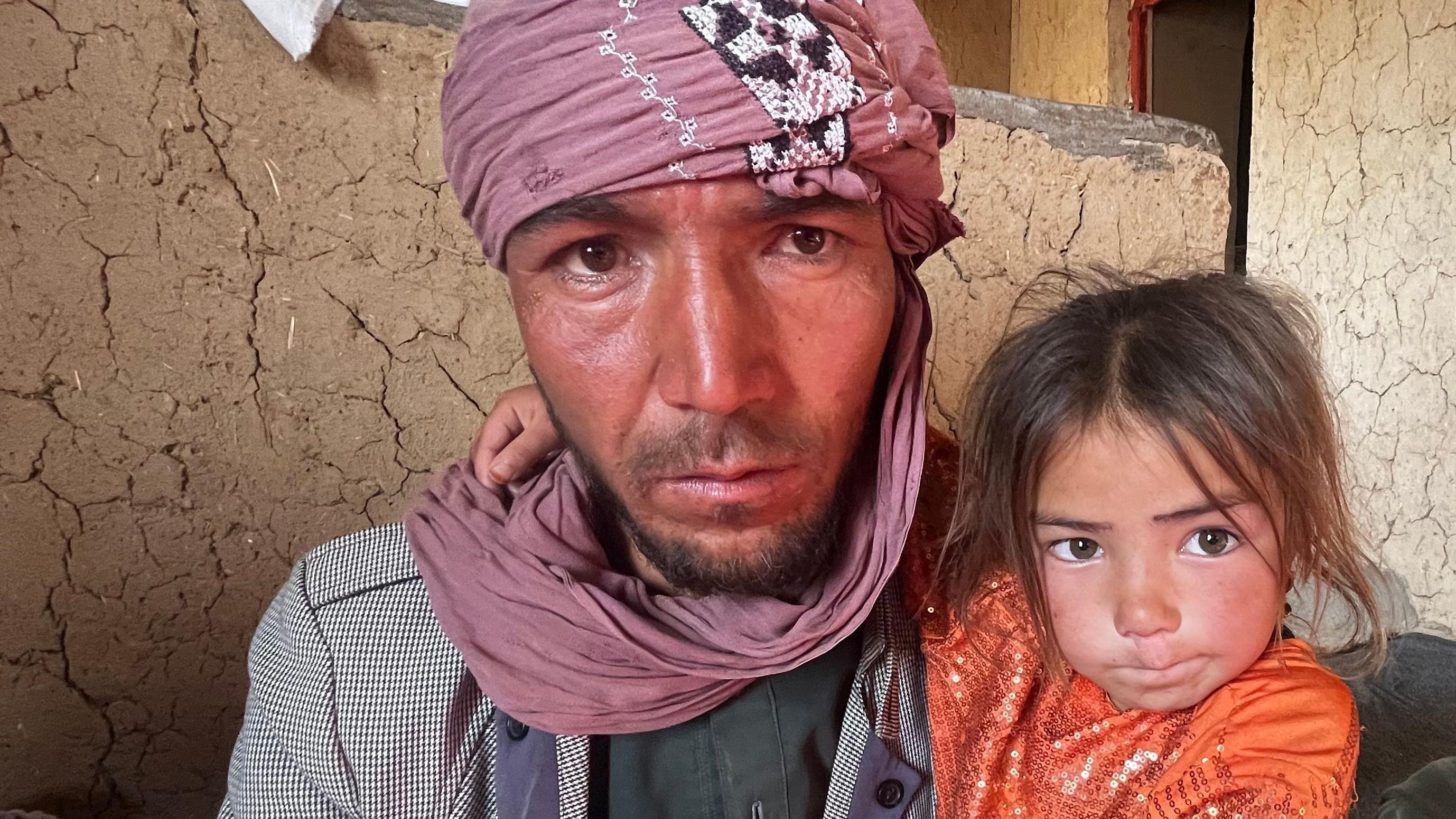 Selling children to survive: Afghan fathers forced to make impossible ...