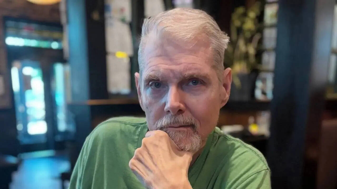 Tom Kane, voice of Professor Utonium in The Powerpuff Girls and Yoda in ...