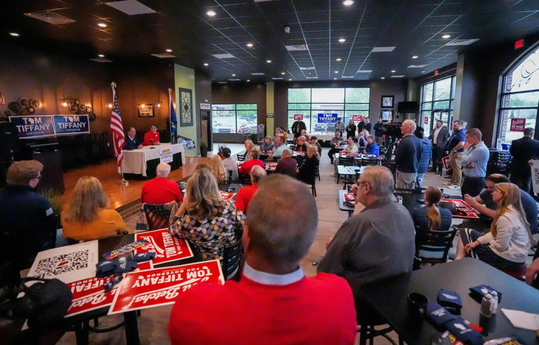 Tiffany outlines conservative plans in Green Bay-area campaign stop