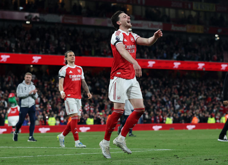 Arsenal do it the hard way but Premier League title now within grasp