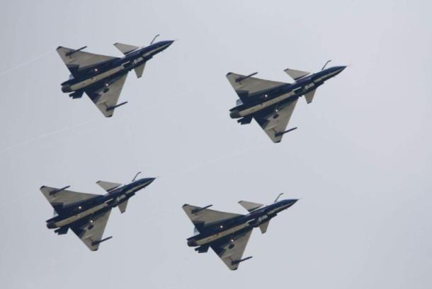 Media Tiongkok: J-10CE Kalahkan Eurofighter Typhoon