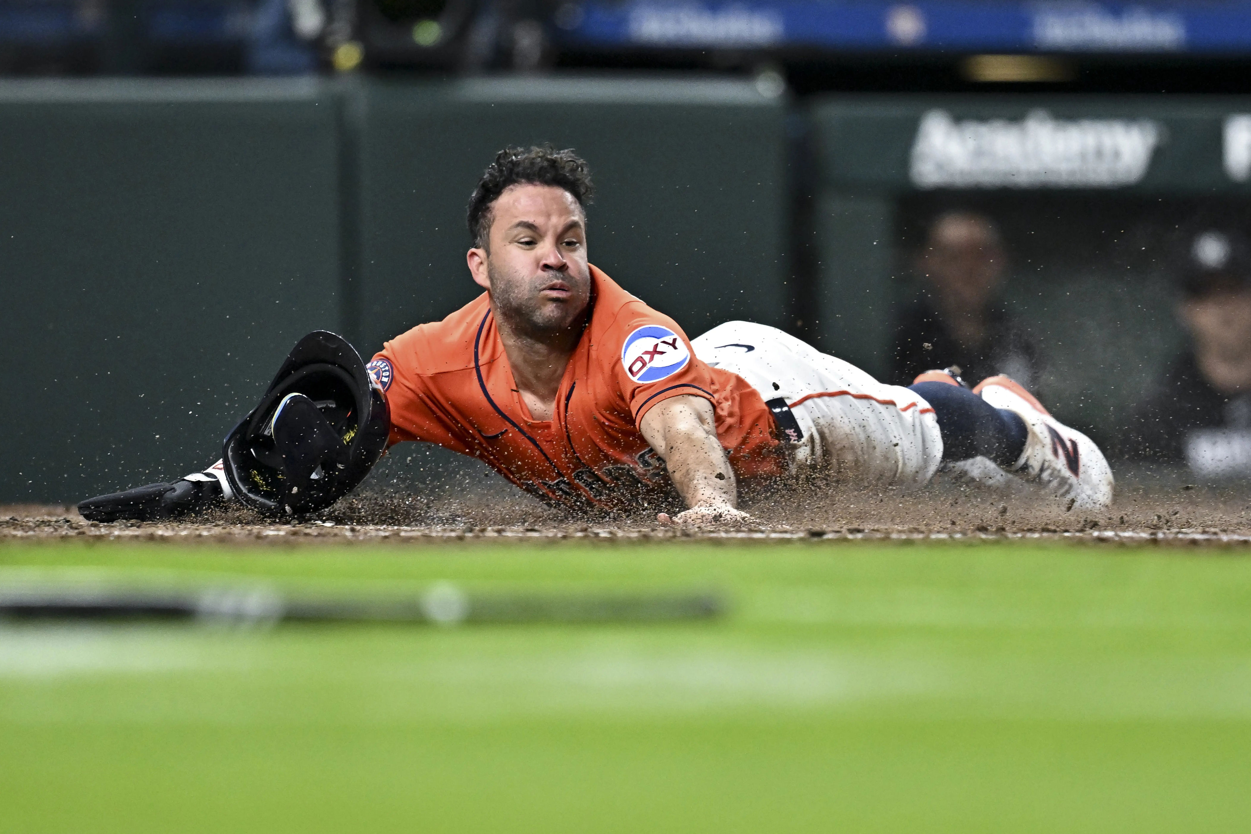 Jose Altuve becomes latest Astros star sidelined by injury